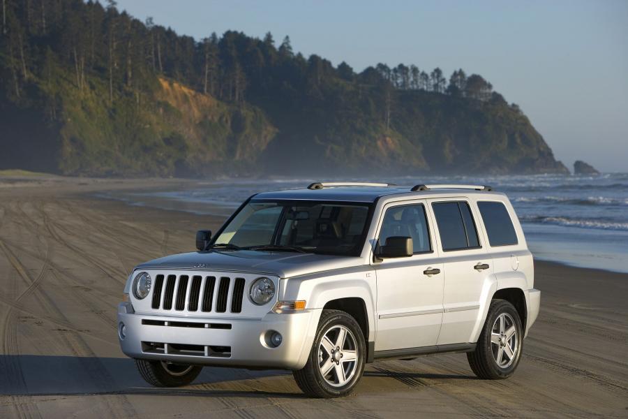  Jeep Patriot 2007 года  (фото 28 из 134)